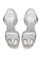 VLogo 115 Signature Platform Sandals